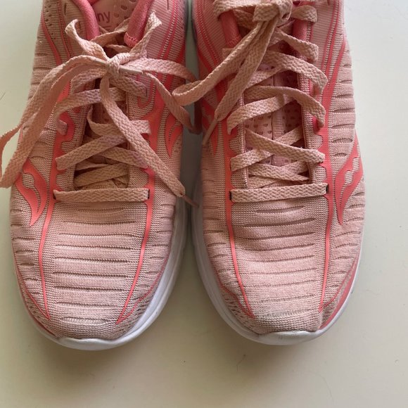 Saucony Kinvara 10 Cushioned Running Shoes - Picture 2 of 10